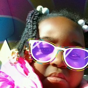 Meet your Posher, Shaneeka